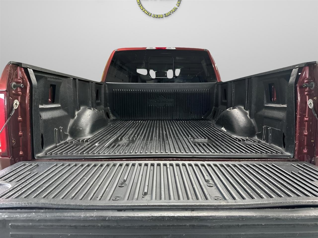 Ford F-150 XLT SuperCrew Short Bed 4WD 2015