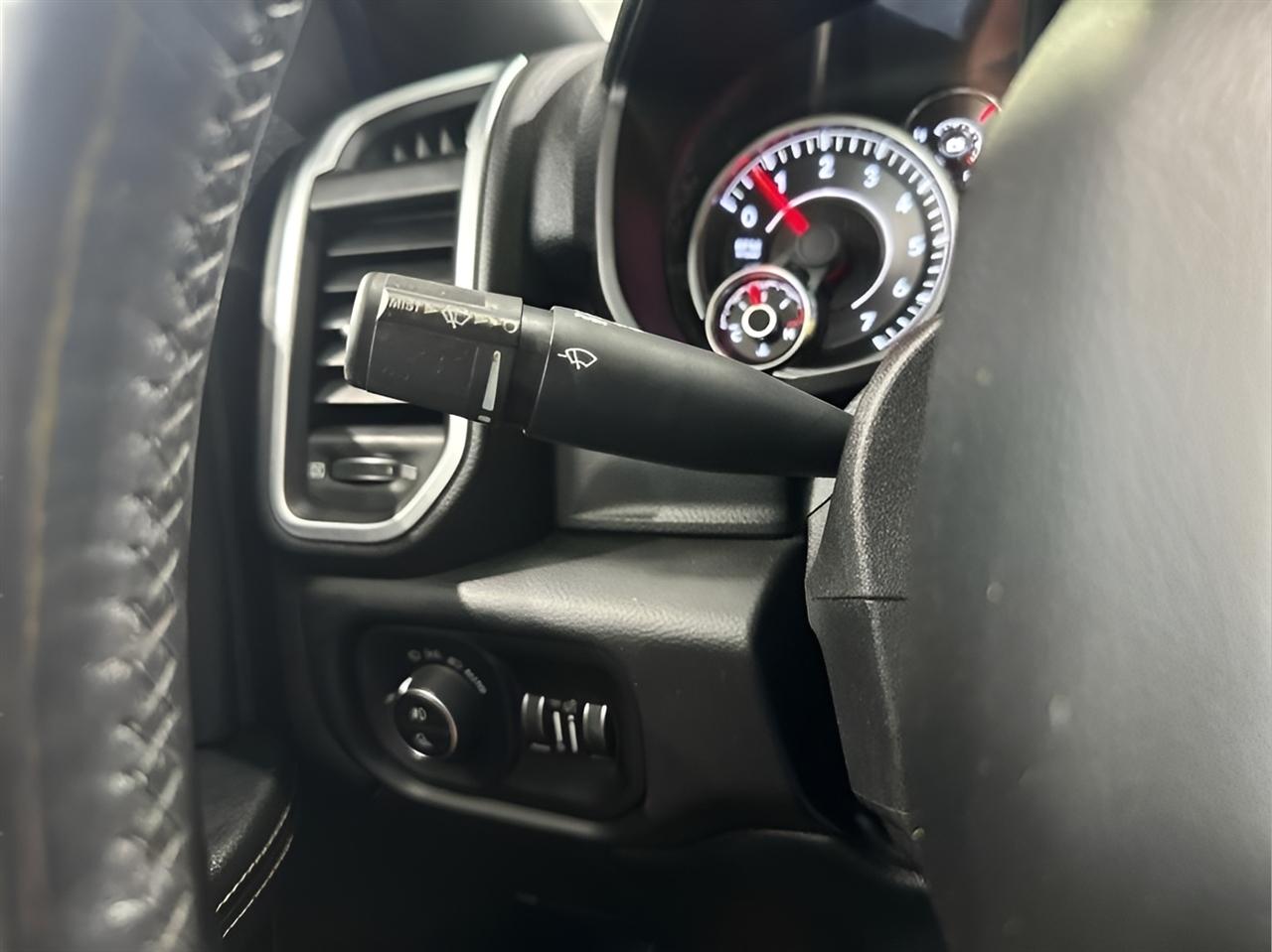 RAM 2500 Tradesman Crew Cab SWB 4WD 2019