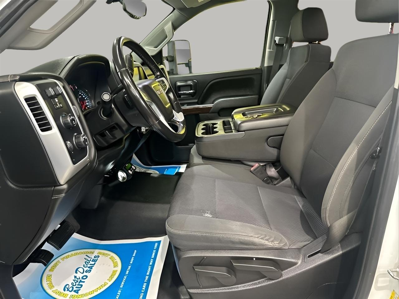 GMC Sierra 2500HD SLE Crew Cab 4WD 2018