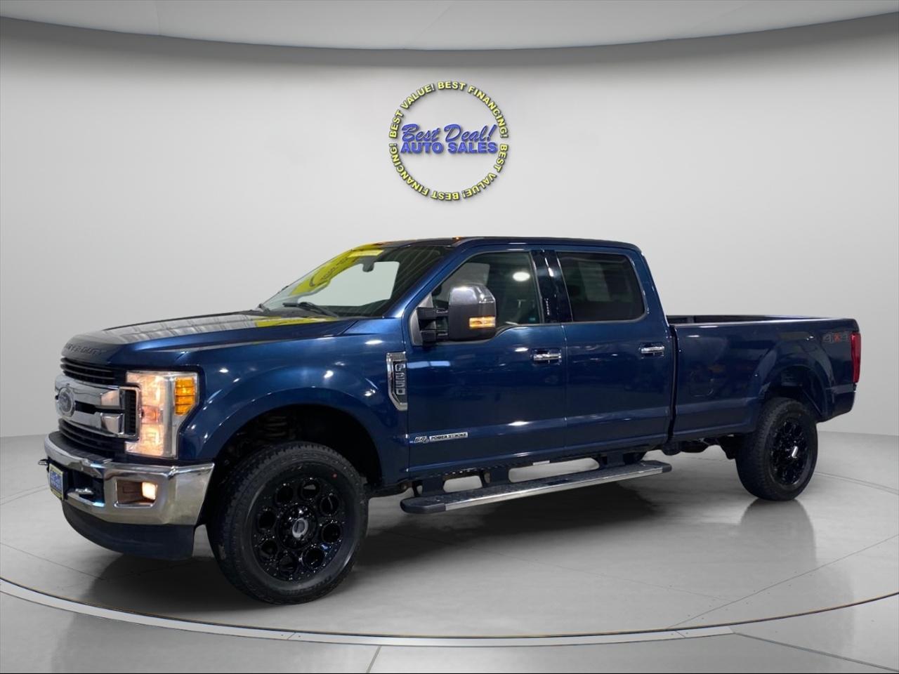 2017 Ford F-250 SD XLT Crew Cab Long Bed 4WD
