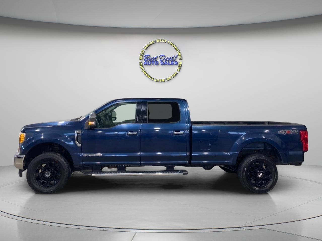 Ford F-250 SD XLT Crew Cab Long Bed 4WD 2017