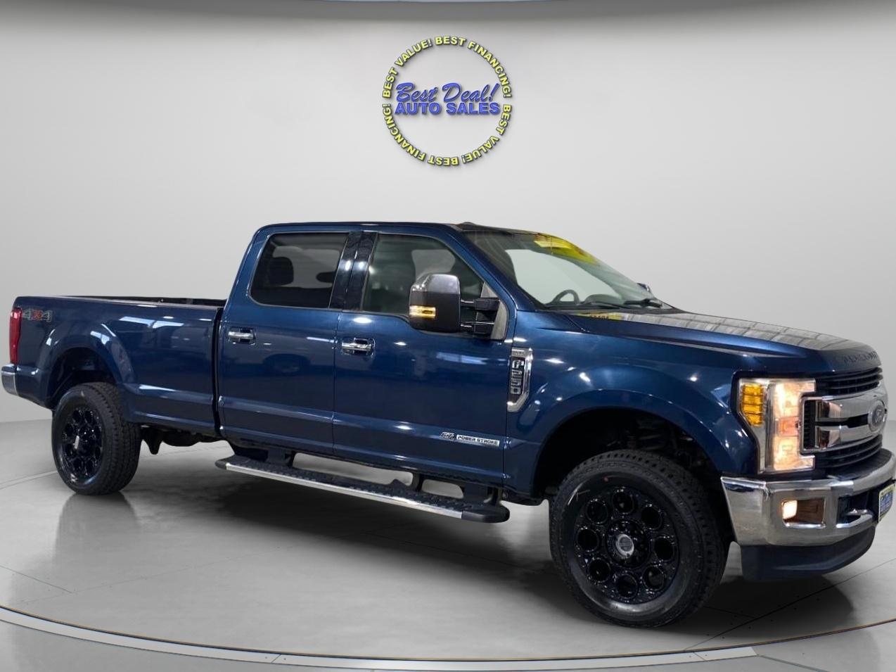 Ford F-250 SD XLT Crew Cab Long Bed 4WD 2017