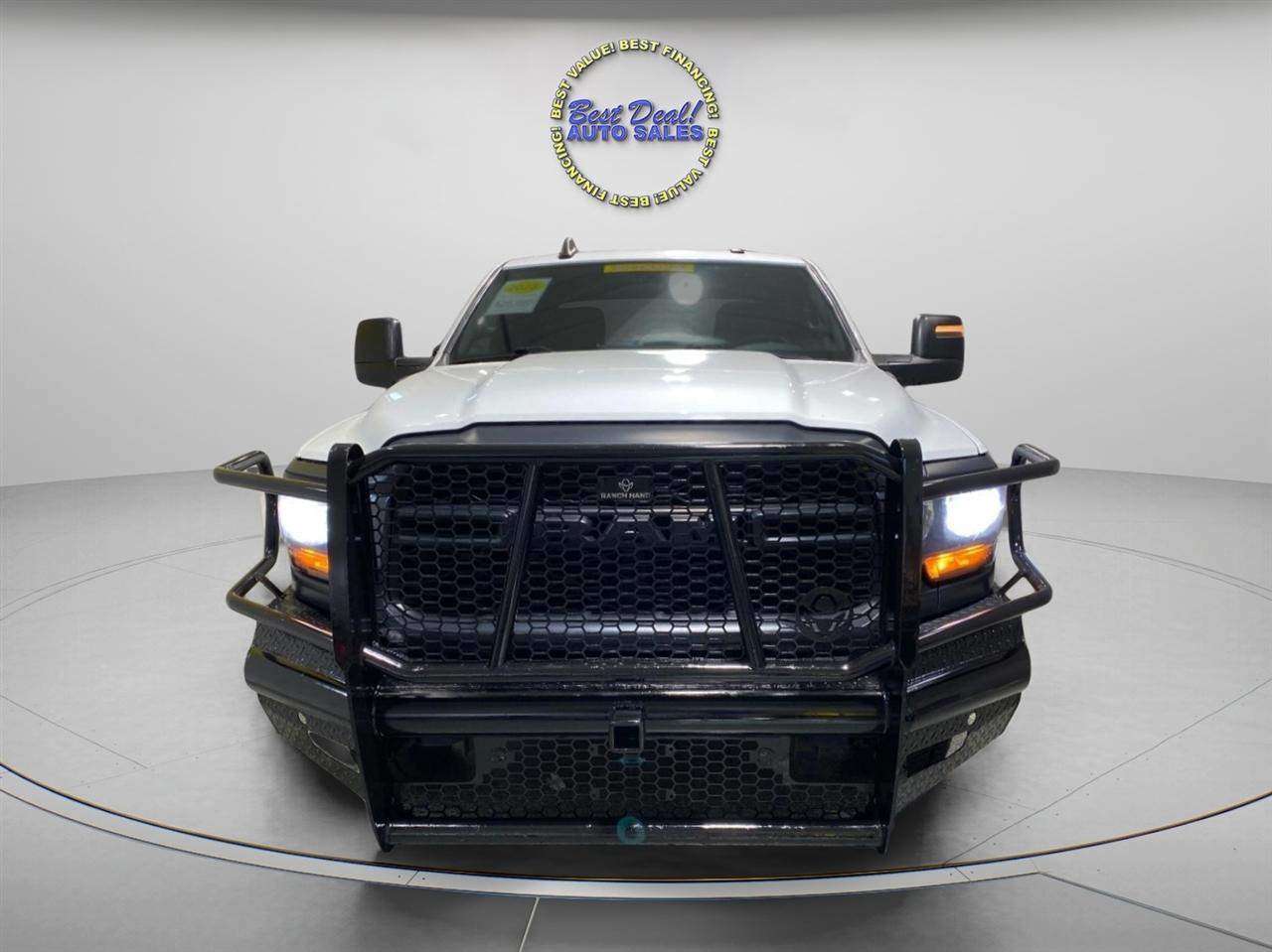 RAM 2500 Tradesman Crew Cab LWB 4WD 2023
