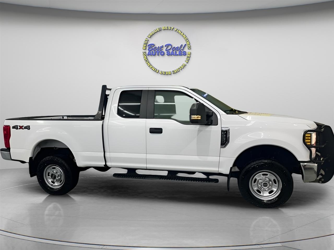 Ford F-250 SD XL SuperCab Short Bed 4WD 2019