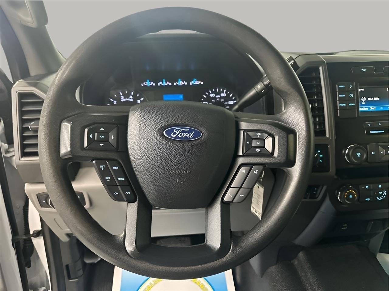 Ford F-250 SD XL SuperCab Short Bed 4WD 2019