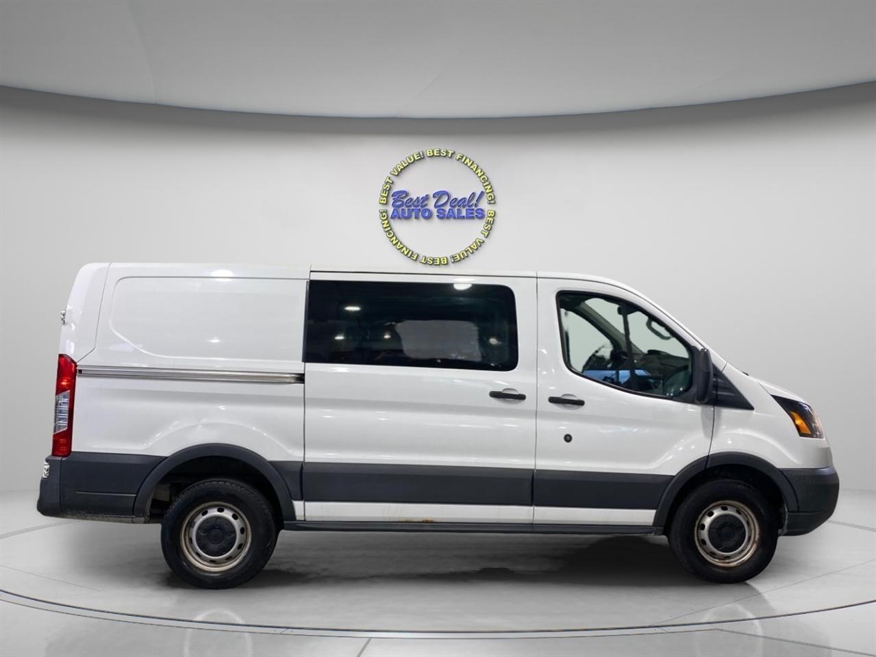 Ford Transit 250 Van Low Roof w/Sliding Pass. 130-in. WB 2018
