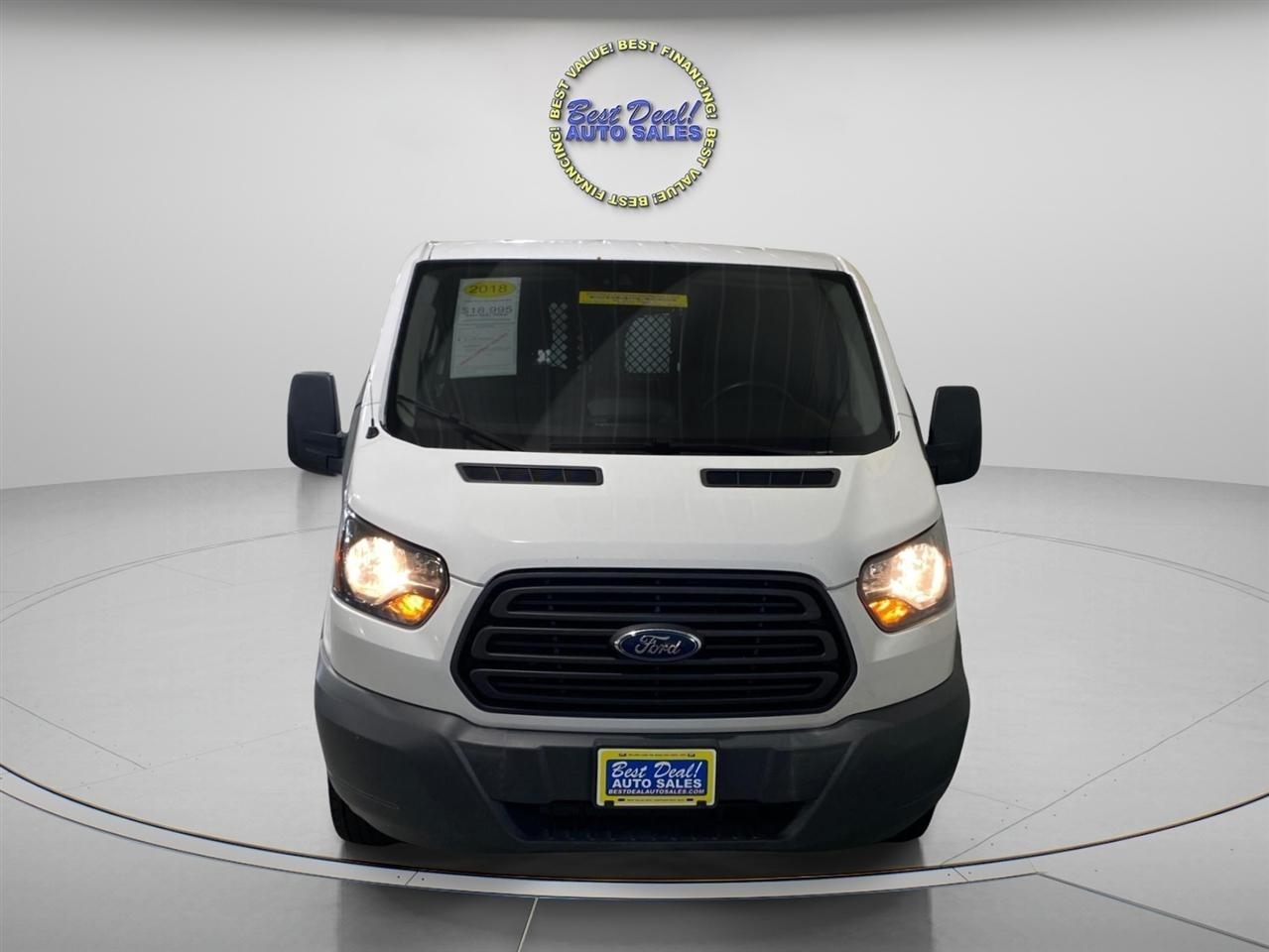 Ford Transit 250 Van Low Roof w/Sliding Pass. 130-in. WB 2018