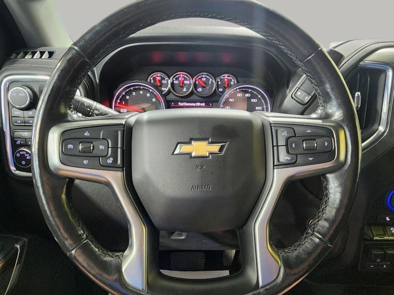 Chevrolet Silverado 1500 LT Crew Cab 4WD 2020