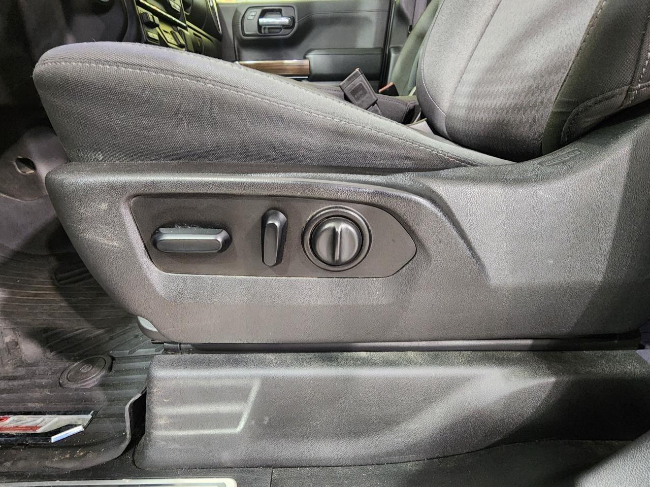 Chevrolet Silverado 1500 LT Crew Cab 4WD 2020