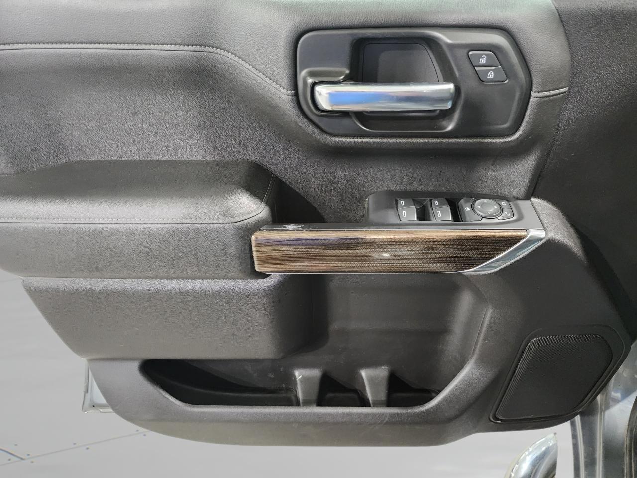 Chevrolet Silverado 1500 LT Crew Cab 4WD 2020
