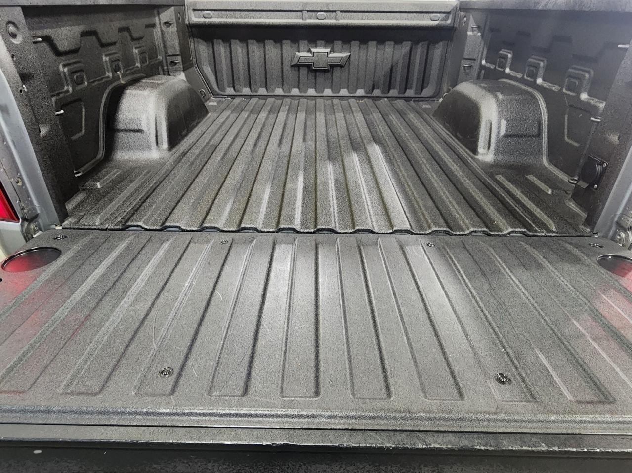 Chevrolet Silverado 1500 LT Crew Cab 4WD 2020