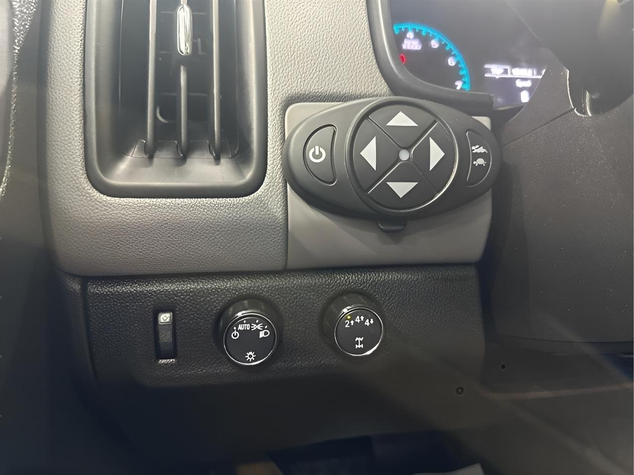 Chevrolet Colorado Work Truck Ext. Cab 4WD 2019