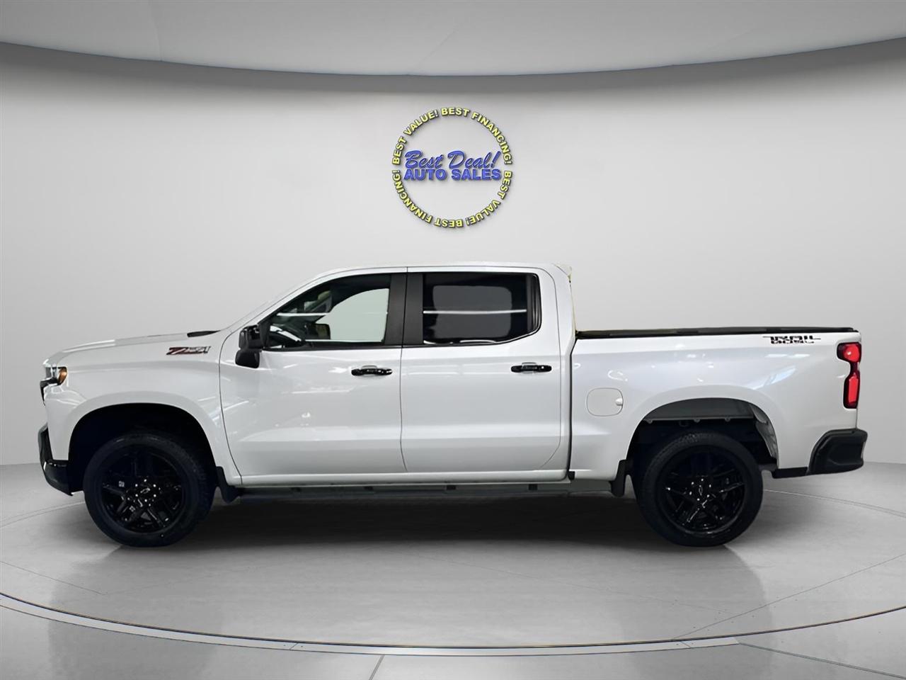 Chevrolet Silverado 1500 Trail Boss LT Crew Cab 4WD 2021