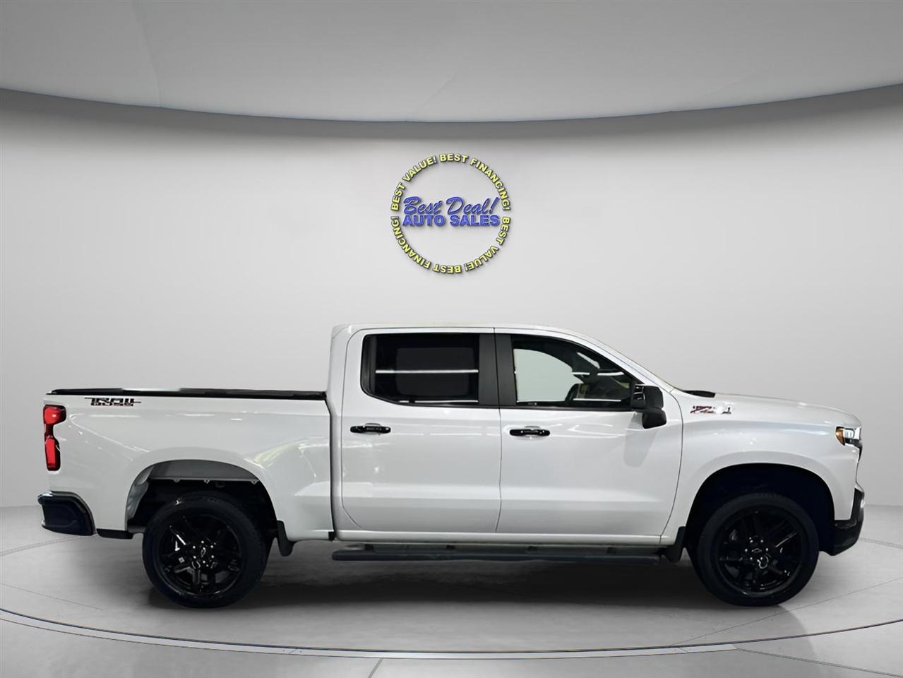Chevrolet Silverado 1500 Trail Boss LT Crew Cab 4WD 2021