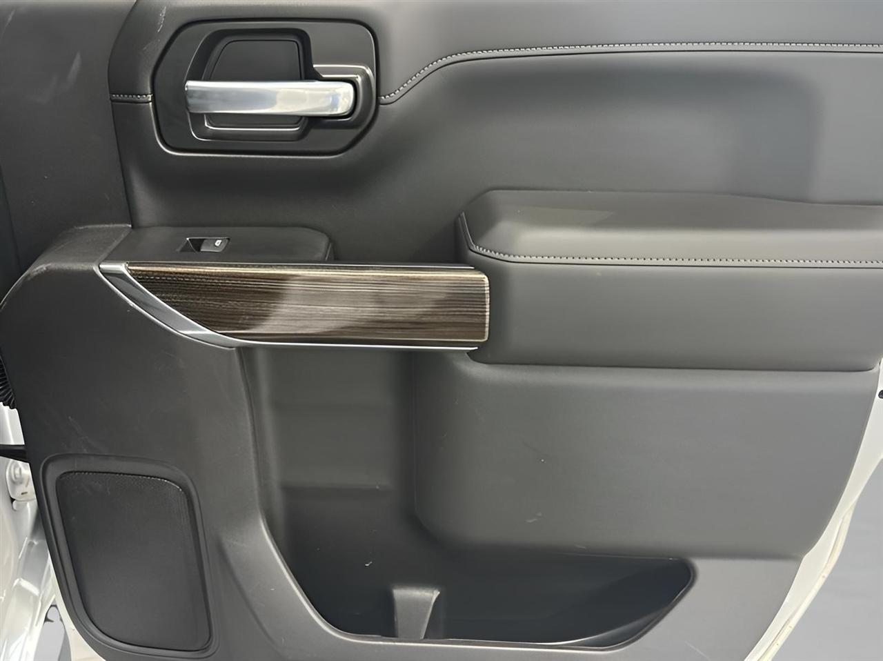 Chevrolet Silverado 1500 Trail Boss LT Crew Cab 4WD 2021