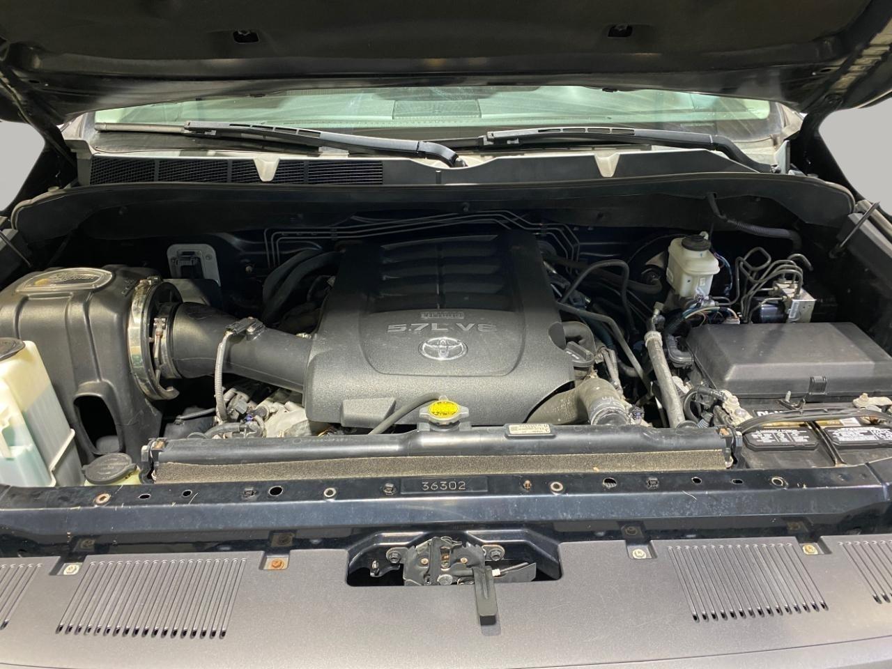 Toyota Tundra SR5 5.7L V8 FFV Double Cab 4WD 2015