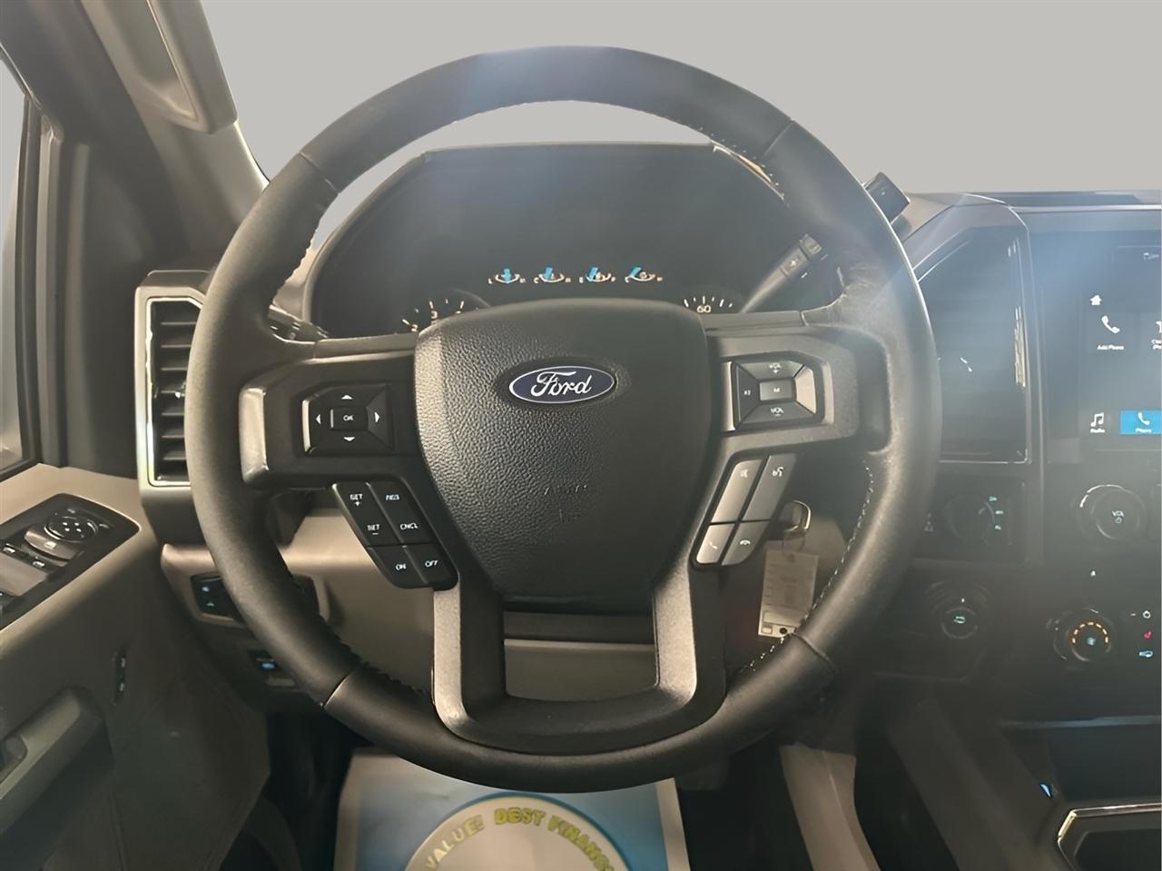Ford F-150 XLT SuperCrew 4WD 2018