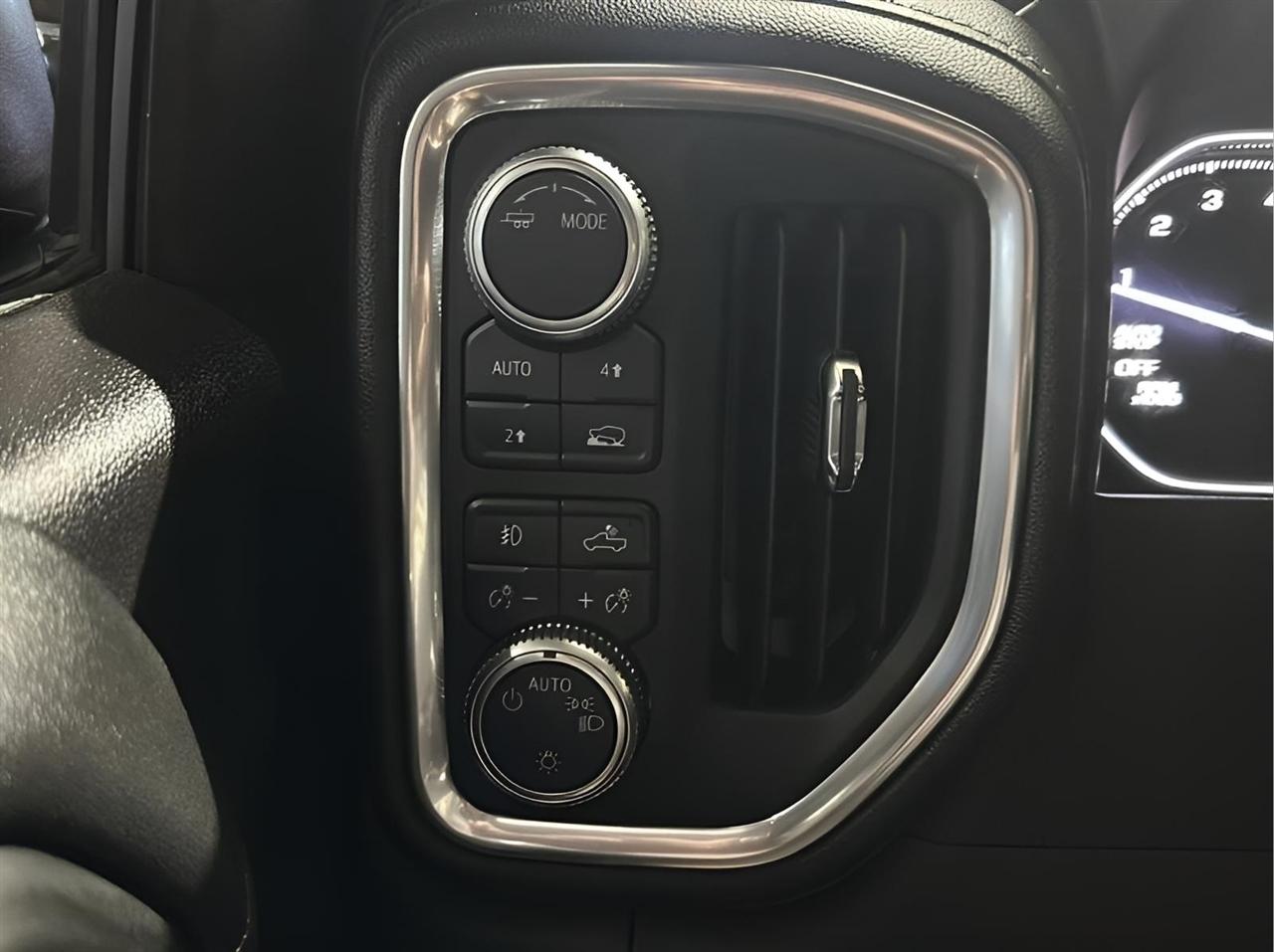 GMC Sierra 1500 Elevation Crew Cab 4WD 2020