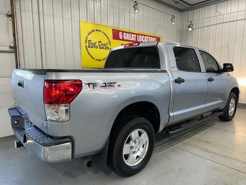 Toyota Tundra Tundra-Grade 5.7L CrewMax 4WD 2013