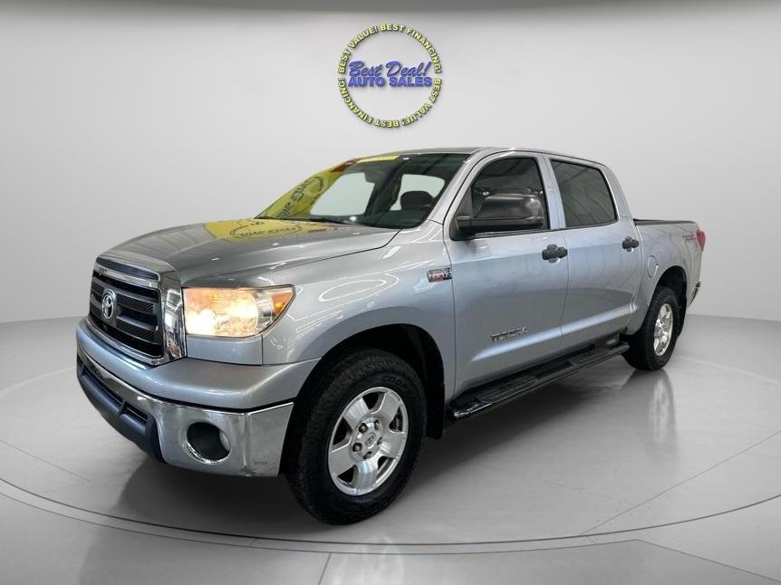 2013 Toyota Tundra Tundra-Grade 5.7L CrewMax 4WD