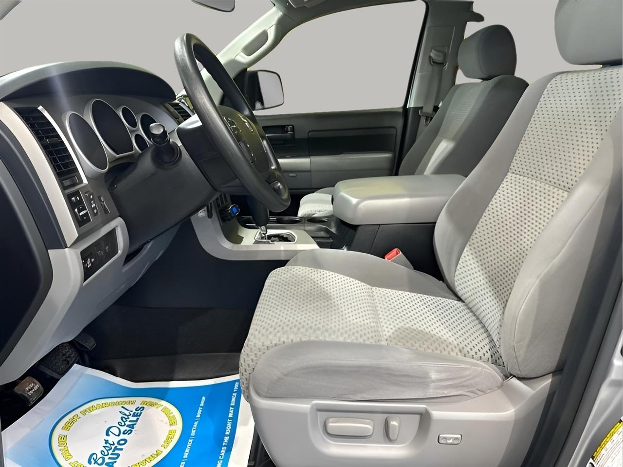 Toyota Tundra  2013