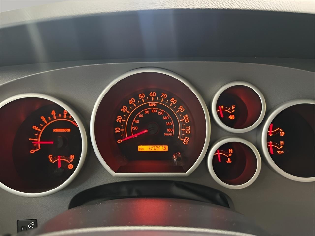 Toyota Tundra  2013