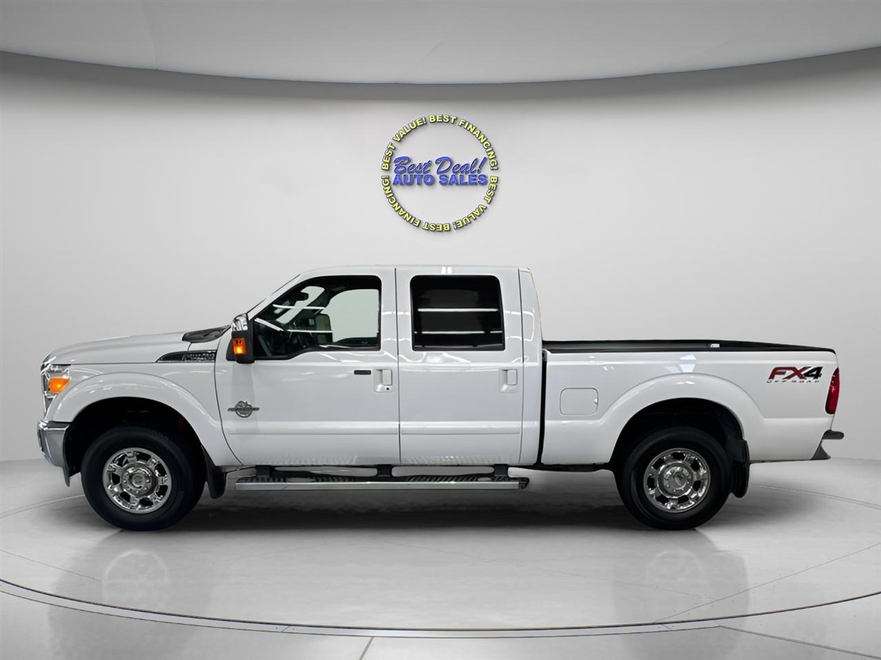 Ford F-250 SD Lariat Crew Cab Short Bed 4WD 2013