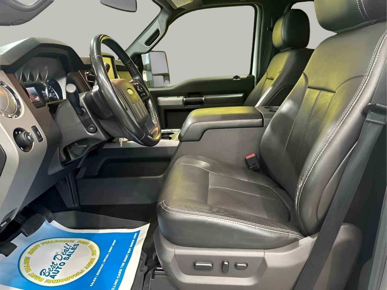 Ford F-250 SD Lariat Crew Cab Short Bed 4WD 2013