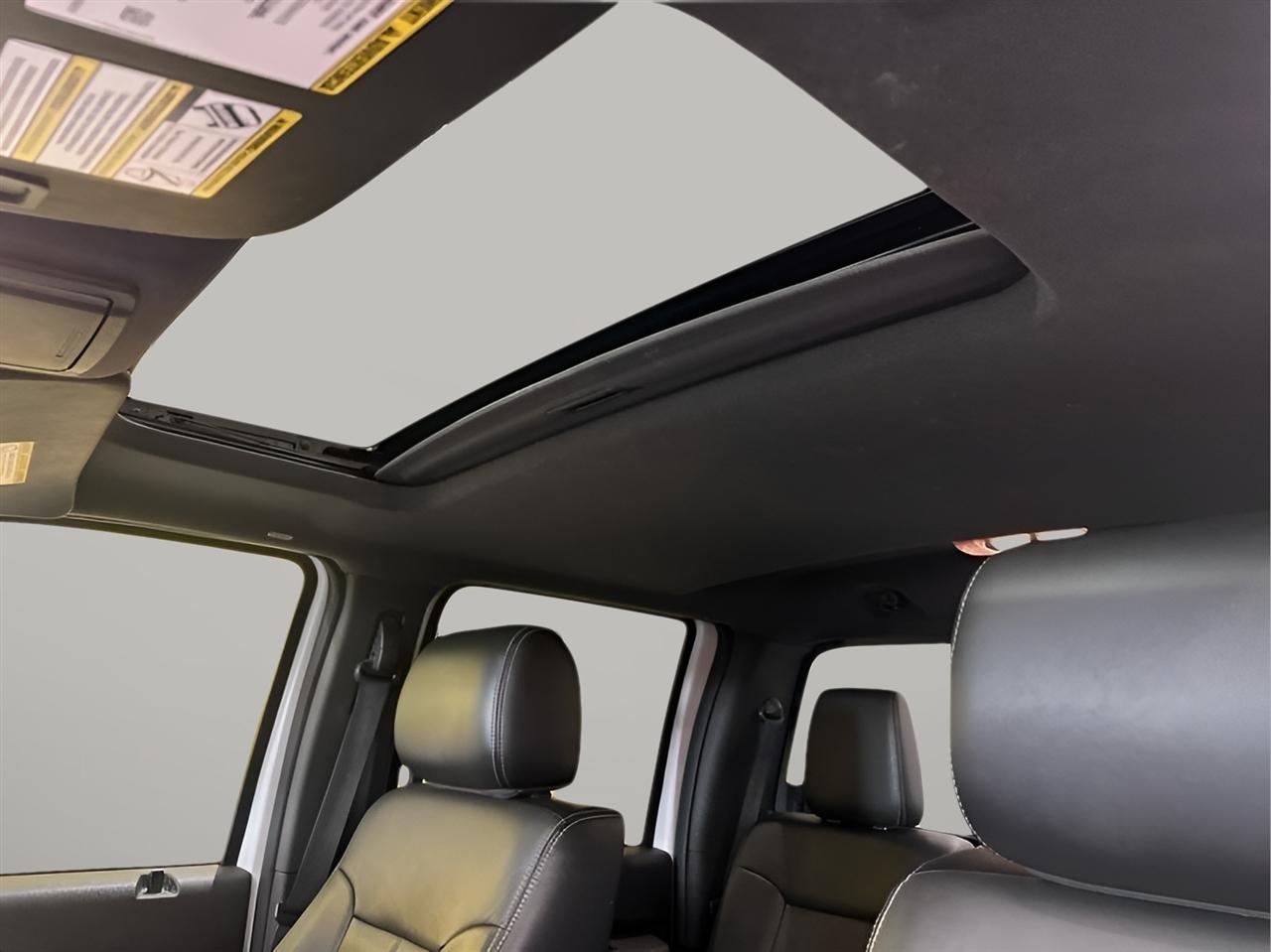 Ford F-250 SD Lariat Crew Cab Short Bed 4WD 2013