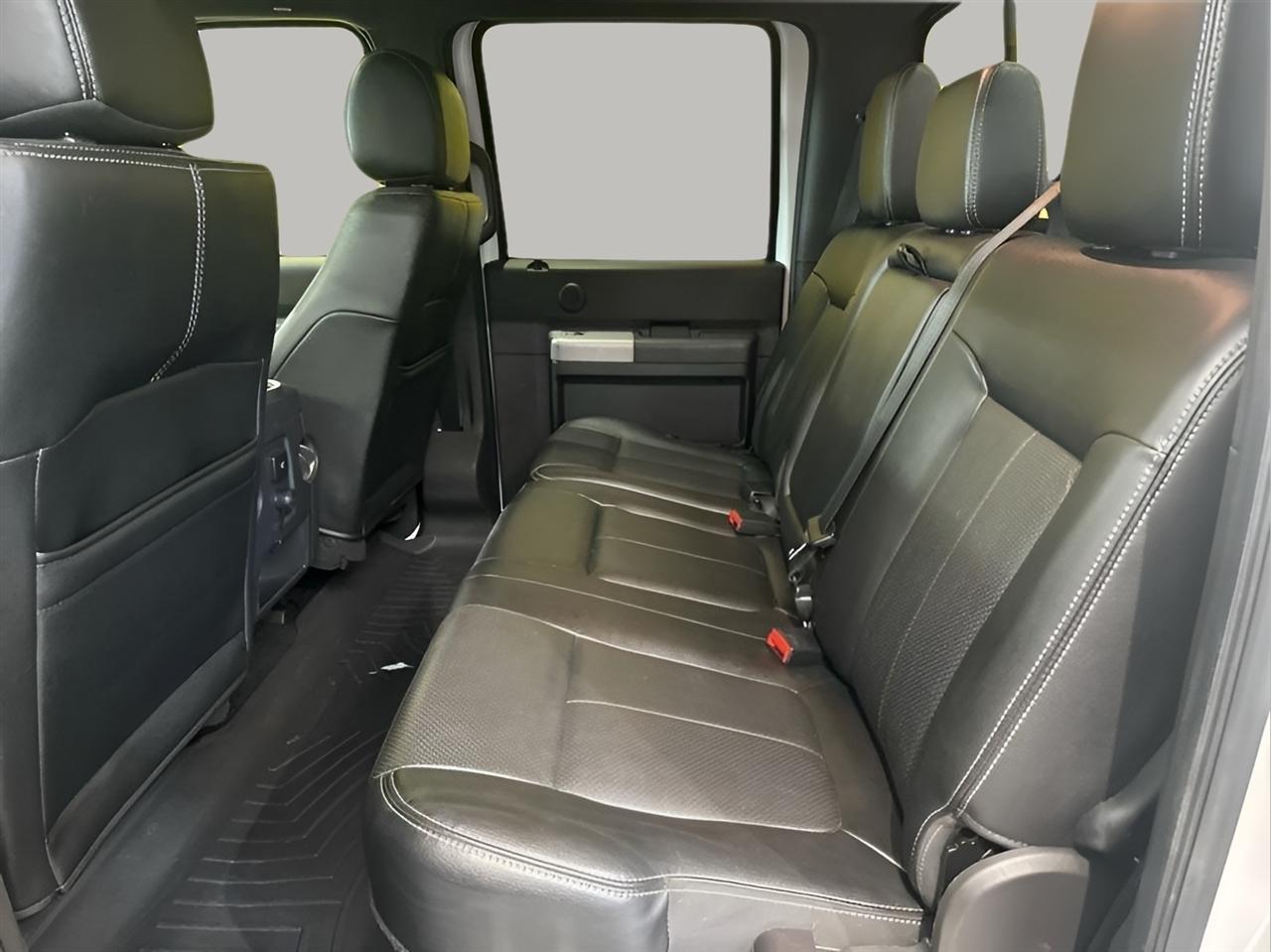 Ford F-250 SD Lariat Crew Cab Short Bed 4WD 2013
