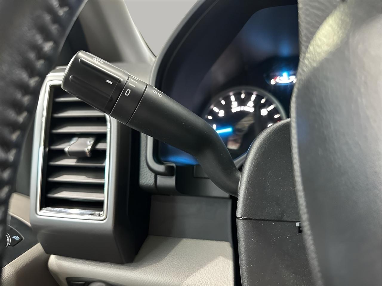 Ford F-150 XLT 4x4 SuperCrew 2018