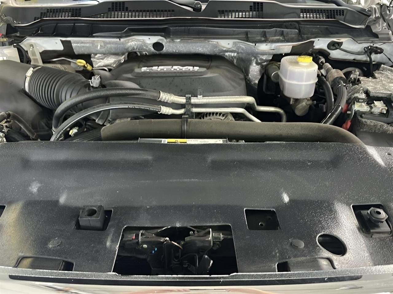 RAM 2500 SLT Crew Cab SWB 4WD 2018