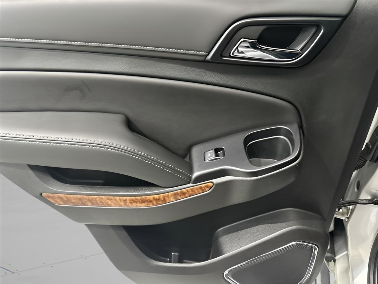 2019 Chevrolet Tahoe Premier - Photo 12