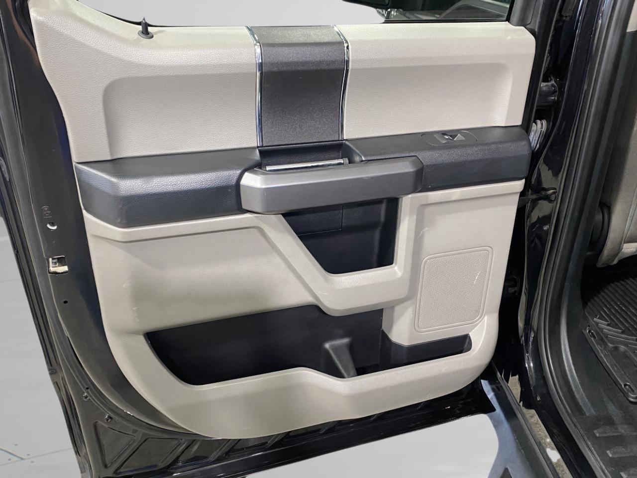 Ford F-150 XLT SuperCrew Short Box 4WD 2019