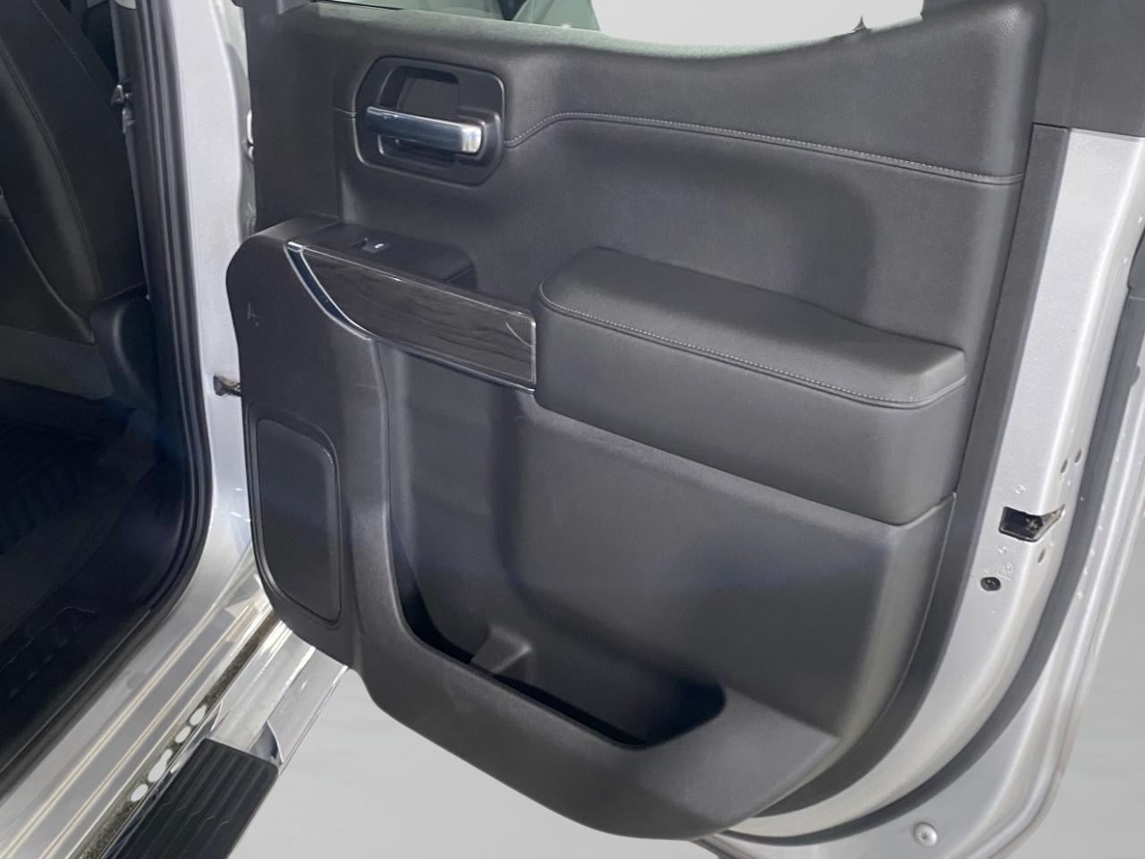 Chevrolet 1500 Pickups  2019
