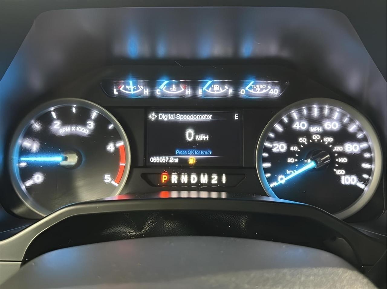 Ford F-250 SD XLT Crew Cab 4WD 2017