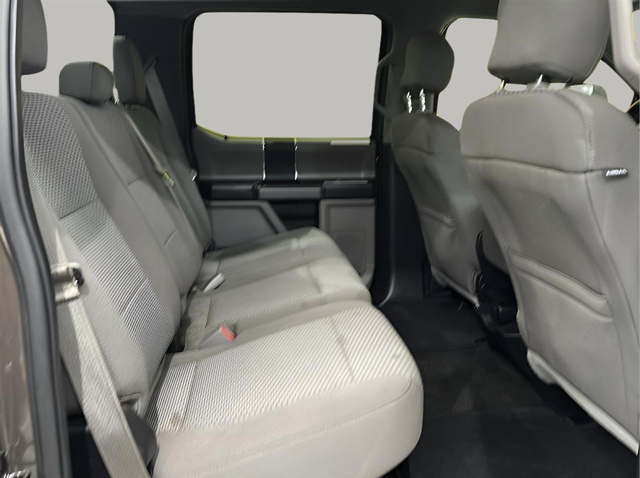 Ford F-250 SD XLT Crew Cab 4WD 2017