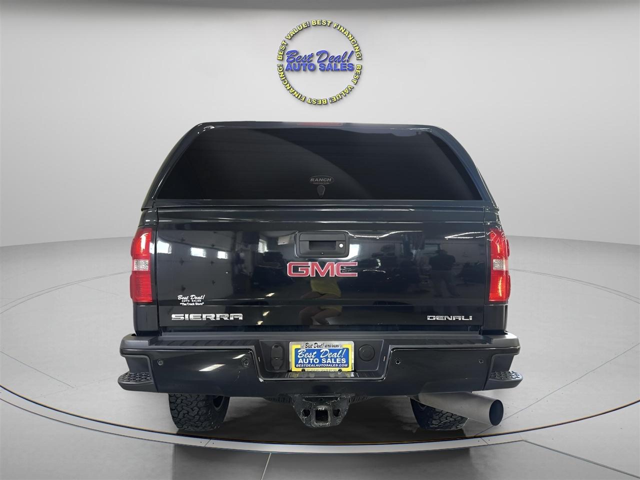 GMC Sierra 2500HD Denali Crew Cab 4WD 2016