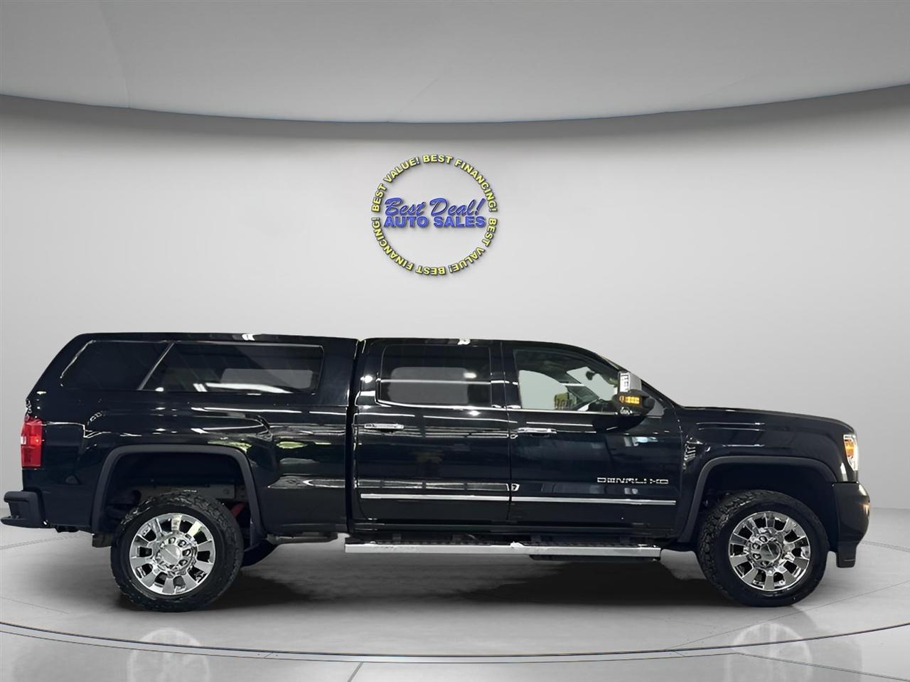 GMC Sierra 2500HD Denali Crew Cab 4WD 2016