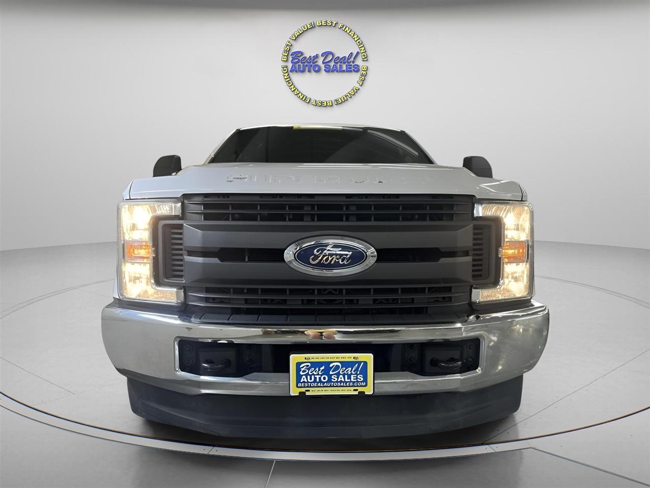 Ford F-250 SD XL SuperCab Long Bed 4WD 2017
