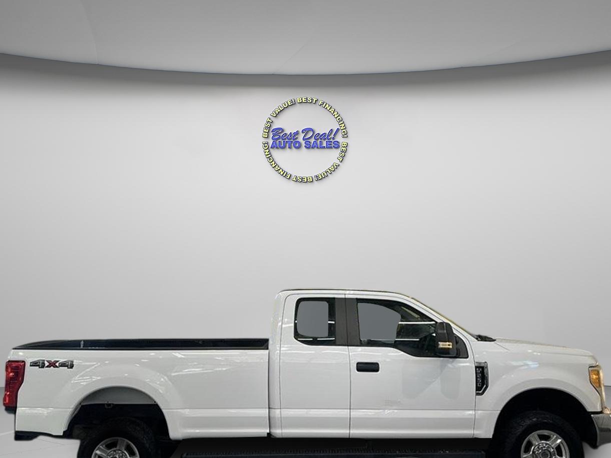 Ford F-250 SD XL SuperCab Long Bed 4WD 2017