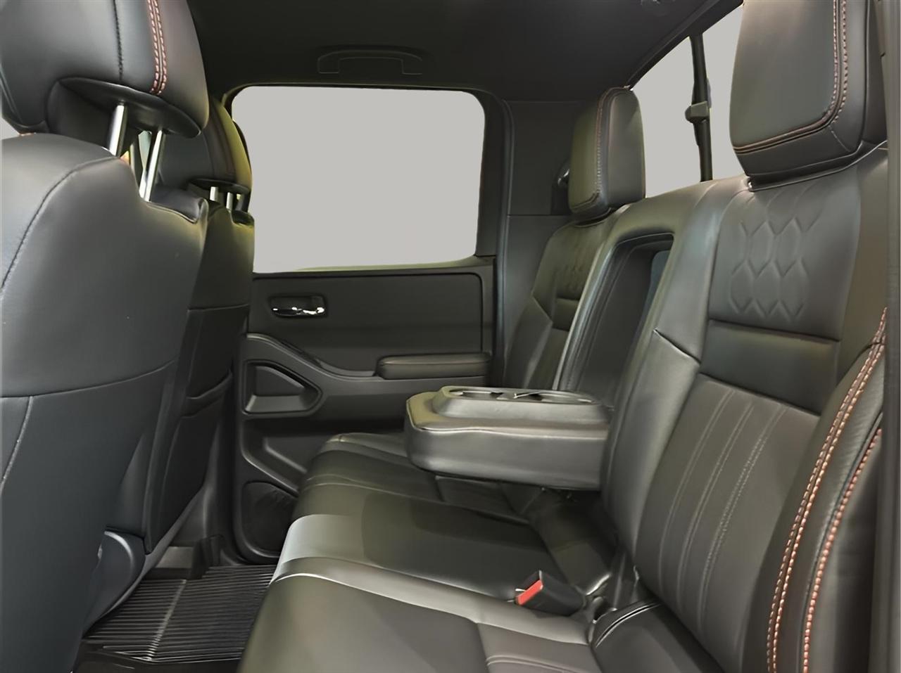 Nissan Frontier  2023