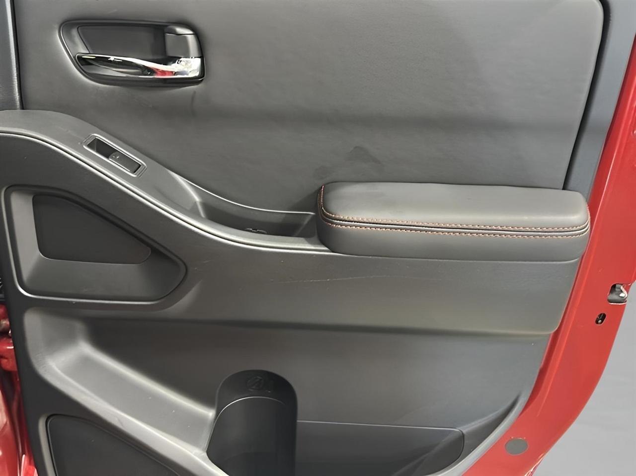 Nissan Frontier  2023