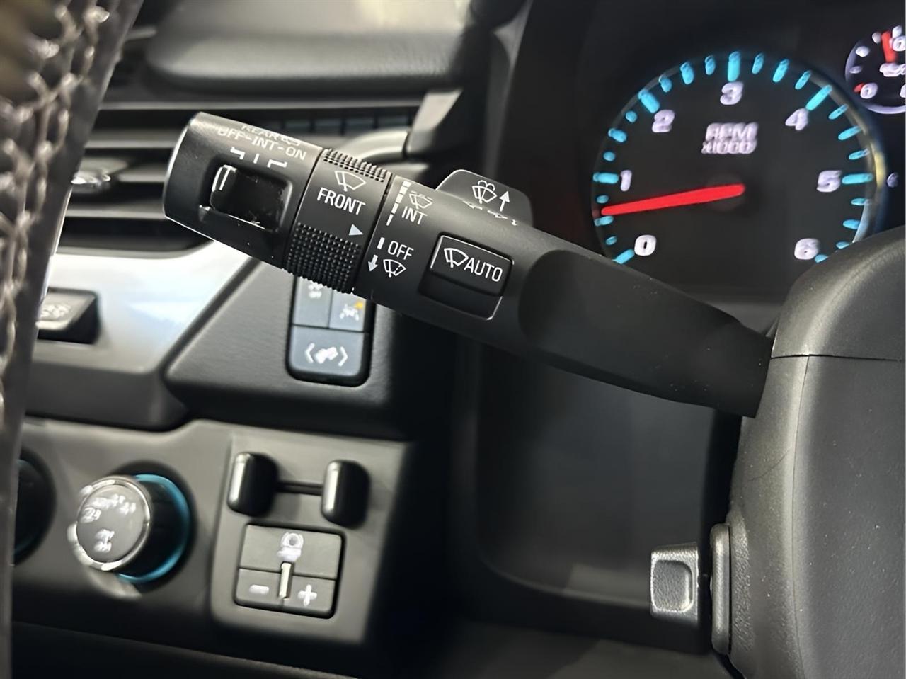 Chevrolet Suburban Premier 4WD 2018