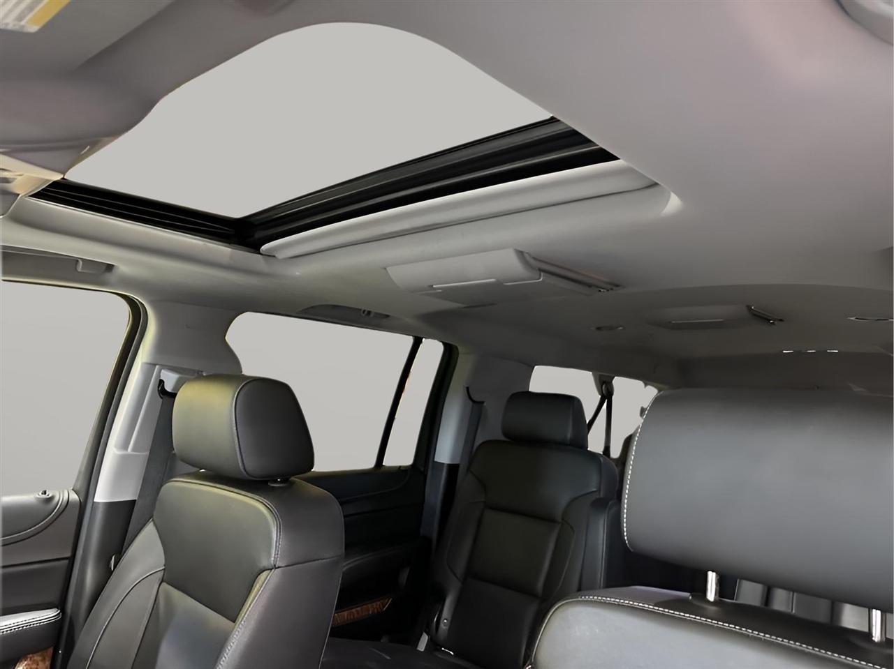 Chevrolet Suburban Premier 4WD 2018
