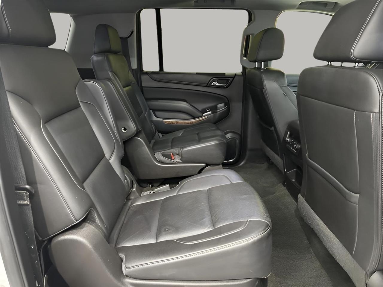 Chevrolet Suburban Premier 4WD 2018