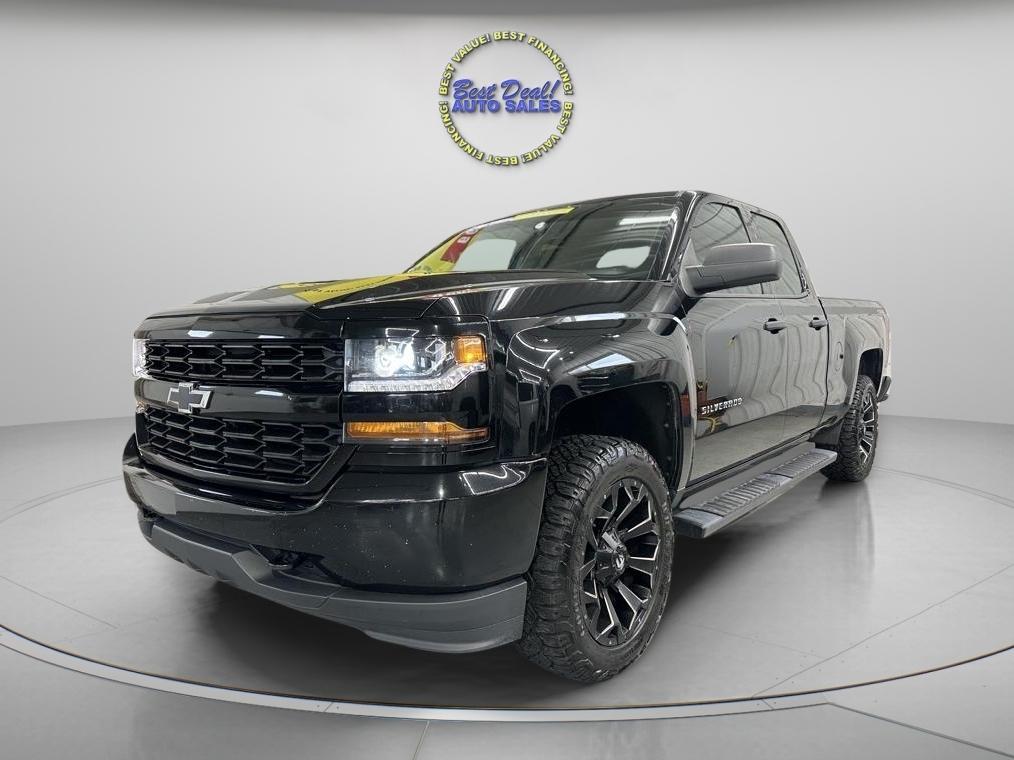 2017 Chevrolet Silverado 1500 Custom Double Cab 4WD