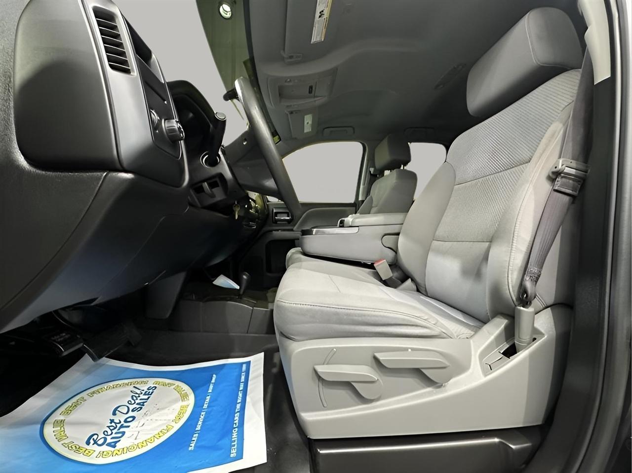 Chevrolet Silverado 1500 Custom Double Cab 4WD 2017