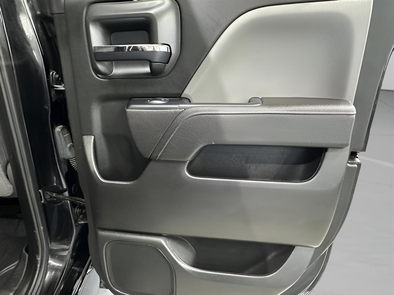 Chevrolet Silverado 1500 Custom Double Cab 4WD 2017