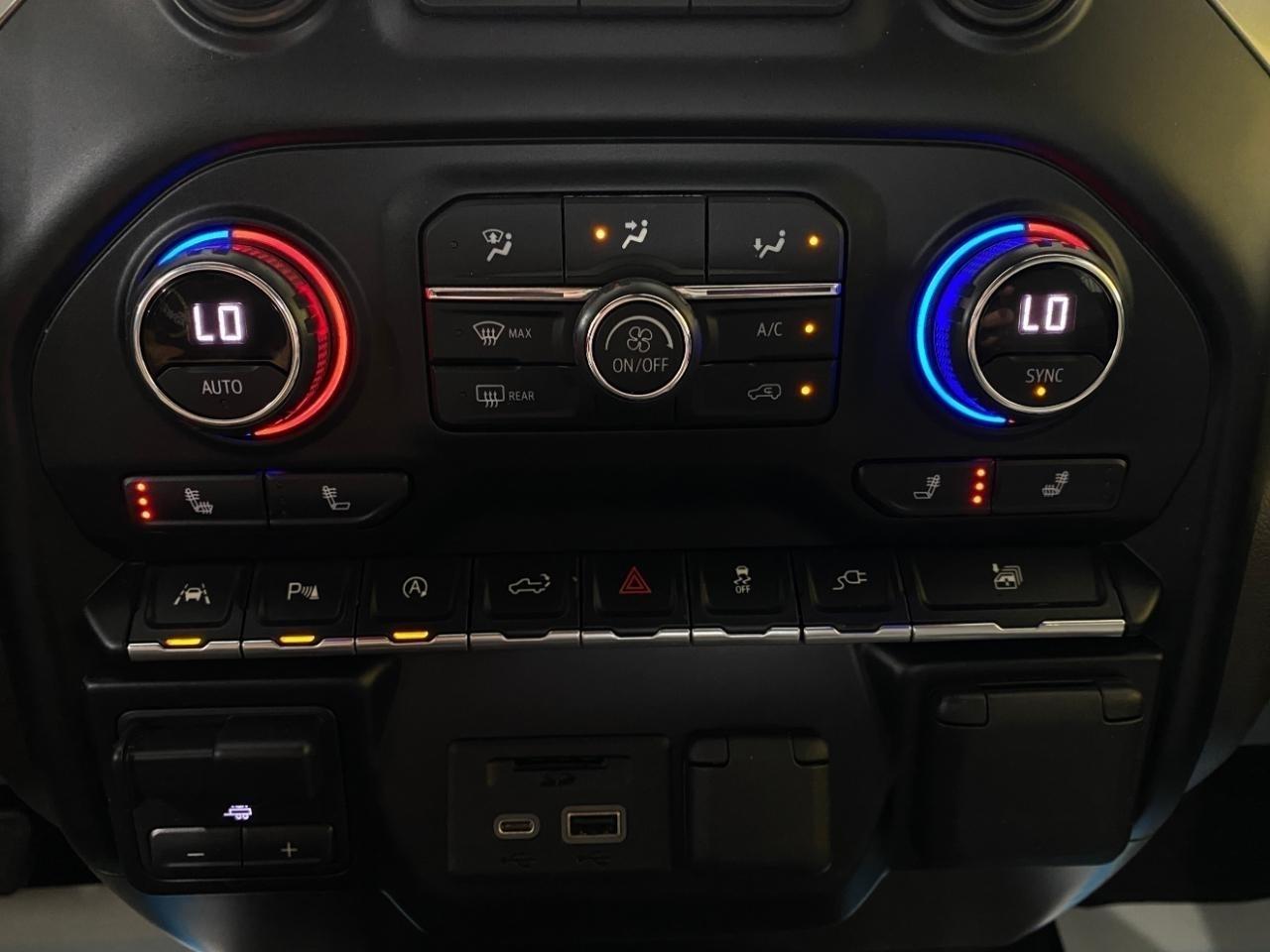 Chevrolet Silverado 1500  2021